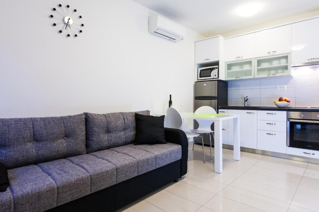 Apartments Kalelarga Zadar Room photo