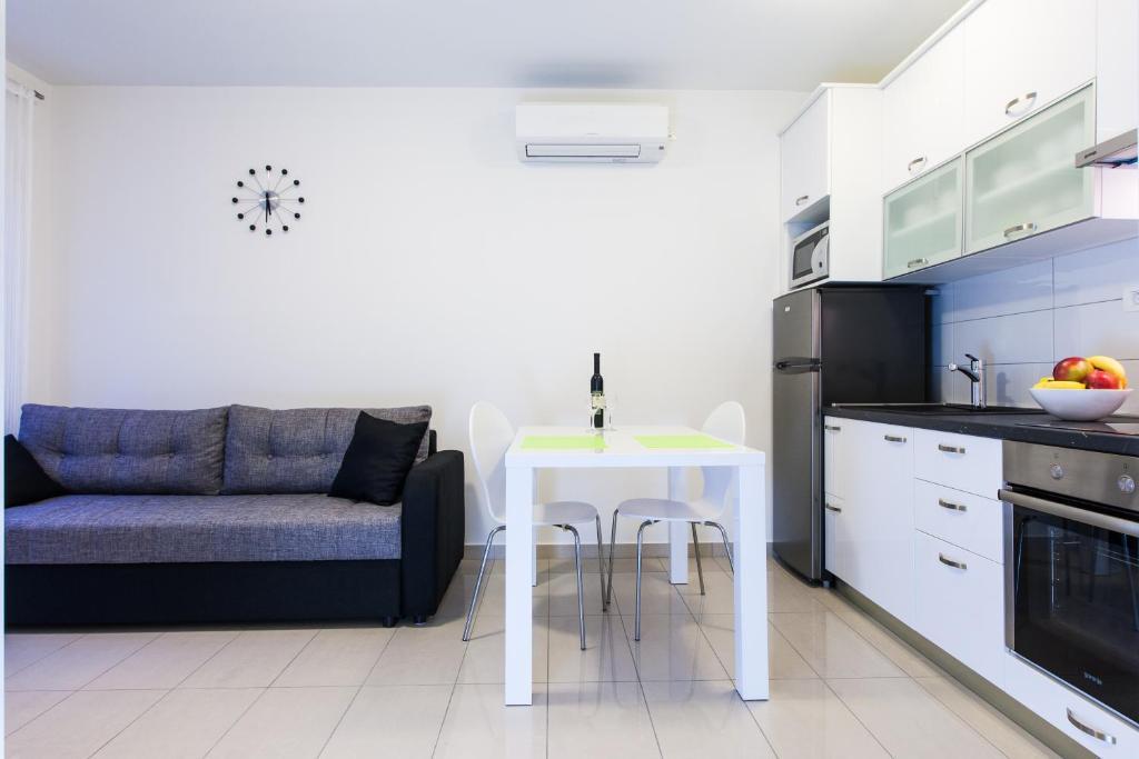 Apartments Kalelarga Zadar Room photo